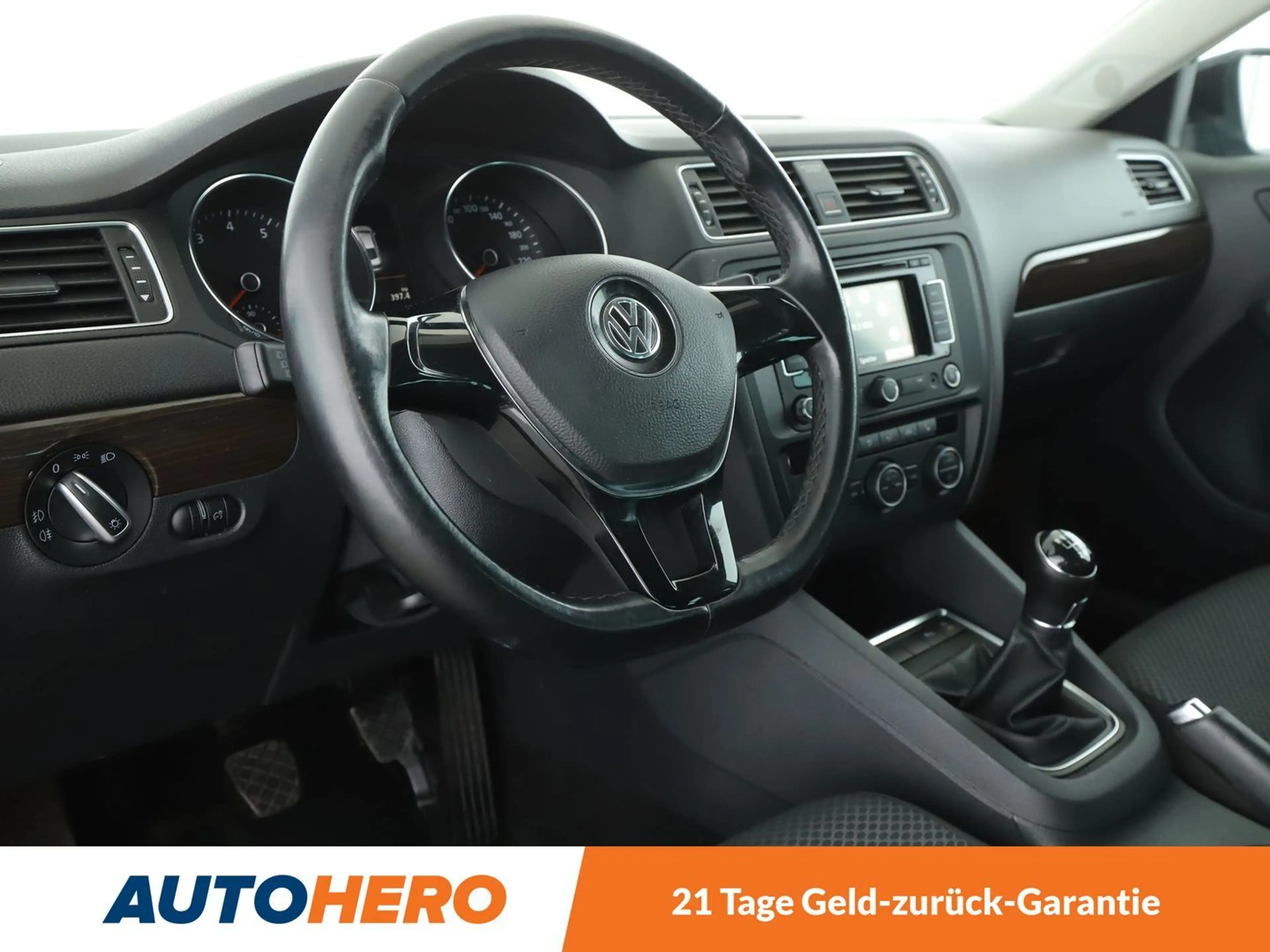 Volkswagen Jetta 1.4 TSI BlueMotion*NAVI*XENON*PDC*KLIMA* — photo 11