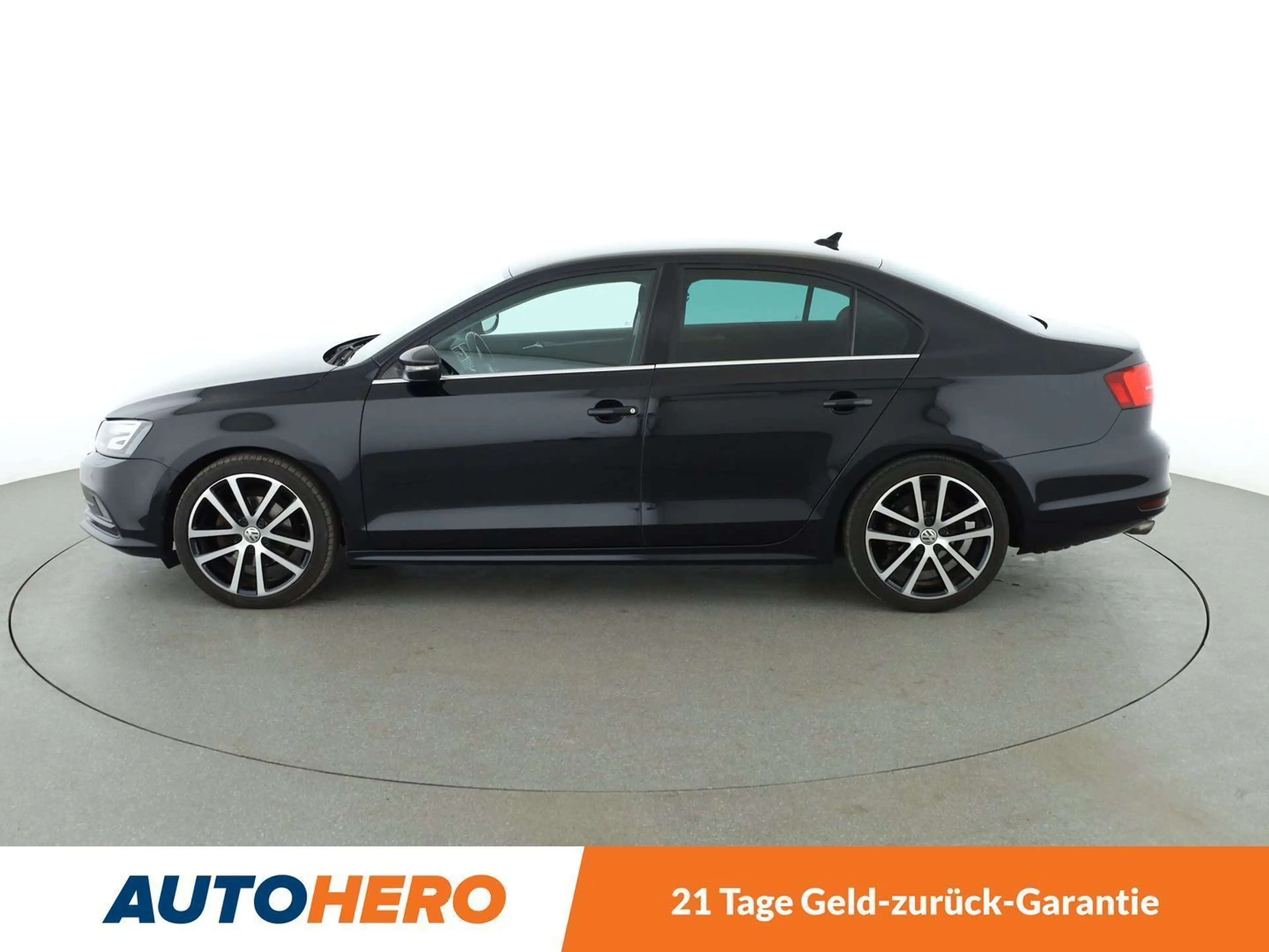 Volkswagen Jetta 1.4 TSI BlueMotion*NAVI*XENON*PDC*KLIMA* — photo 3