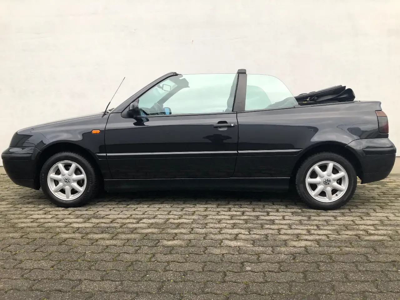 Volkswagen Golf Cabriolet Cabrio 1.8 Classicline RadioCDWechsler/LM/Gepflegt, foto 3