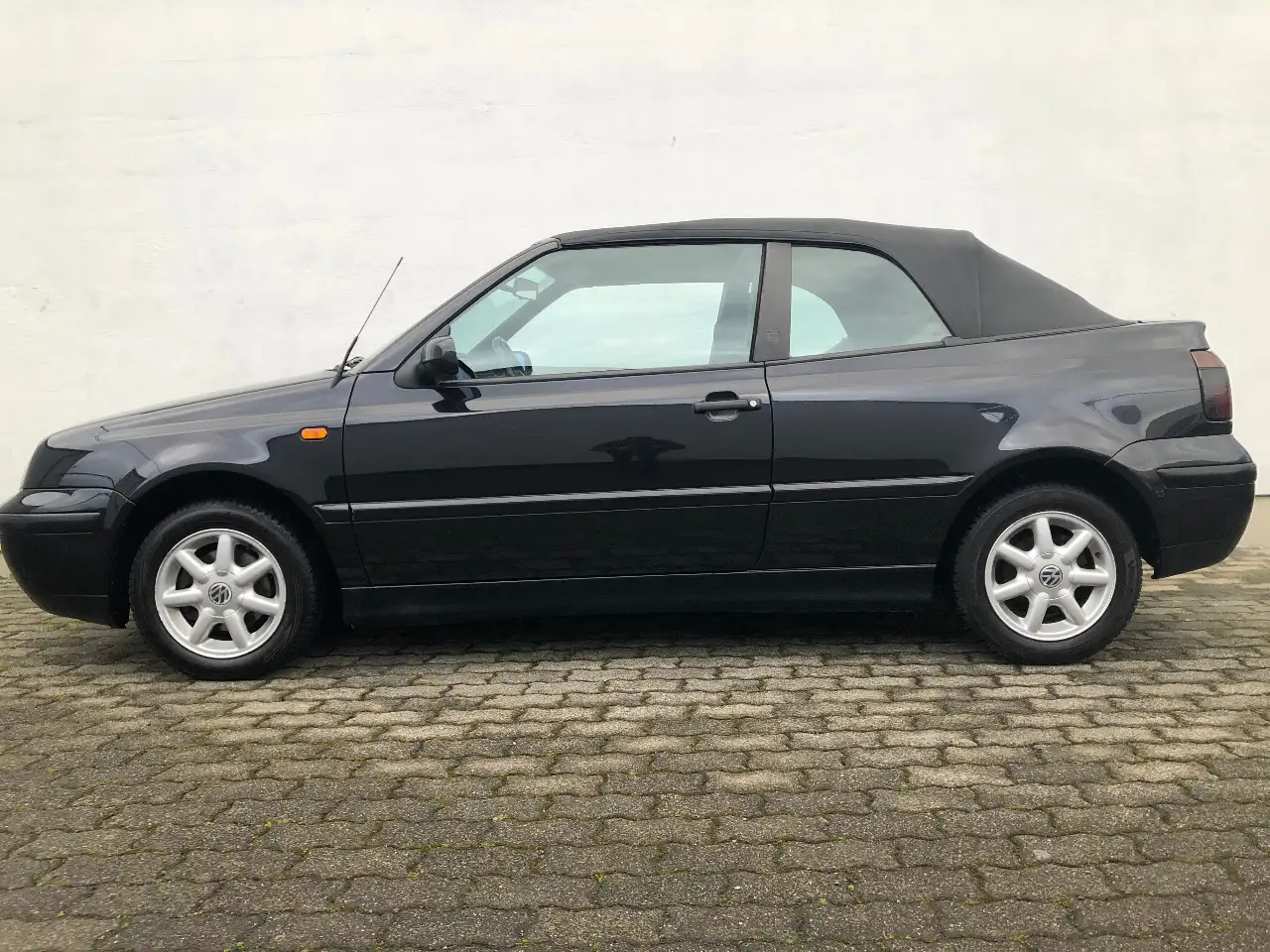 Volkswagen Golf Cabriolet Cabrio 1.8 Classicline RadioCDWechsler/LM/Gepflegt, foto 5
