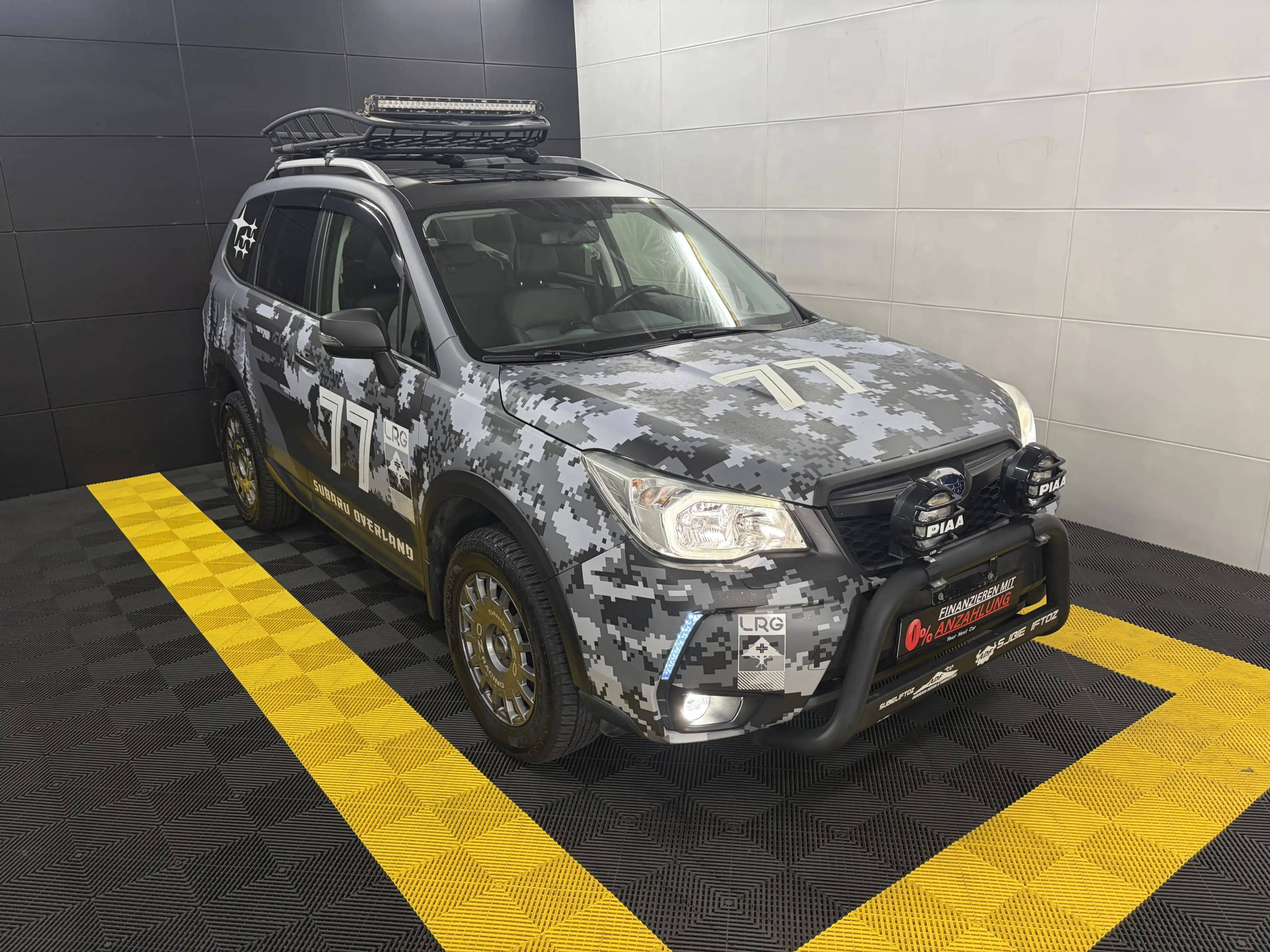 Subaru Forester Platinum+Panorama+H&K+SHZ+Keyless+Navi — photo 3