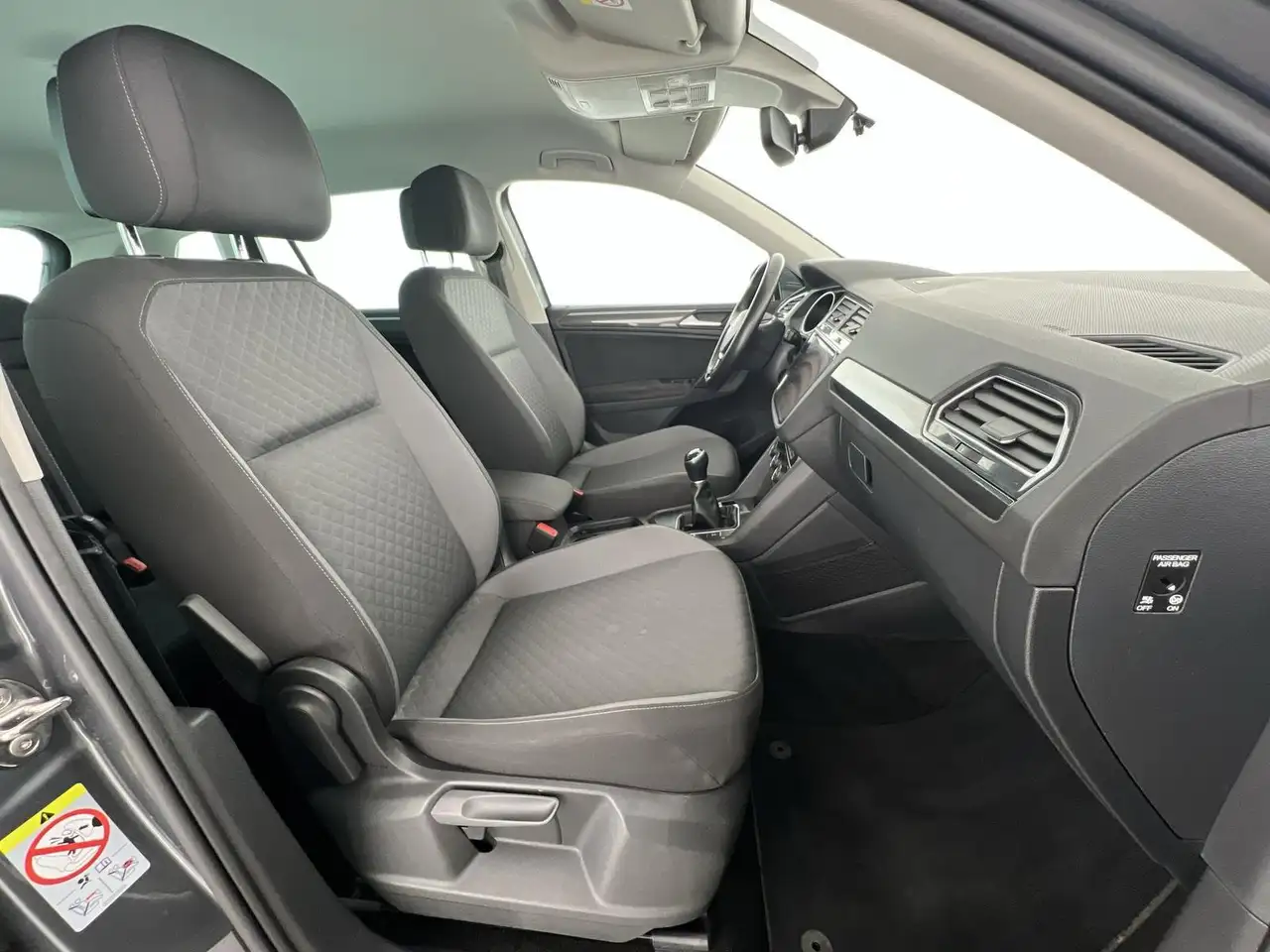 Volkswagen Tiguan Comfortline 1.5*SHZ*NAVI*AHK*ACC*PDC*uvm, миниатюра 11