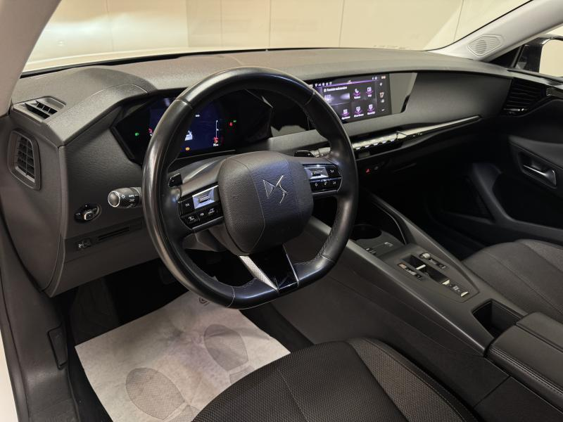 DS Automobiles DS 4 1.2i EAT8 Bastille + LED|CARPLAY|CAMERA|PDC|CRUISE — photo 23