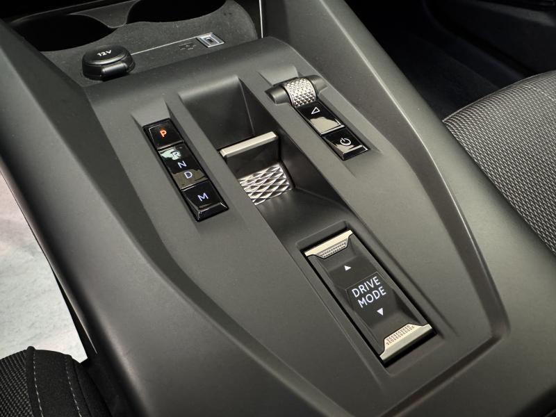DS Automobiles DS 4 1.2i EAT8 Bastille + LED|CARPLAY|CAMERA|PDC|CRUISE — photo 20