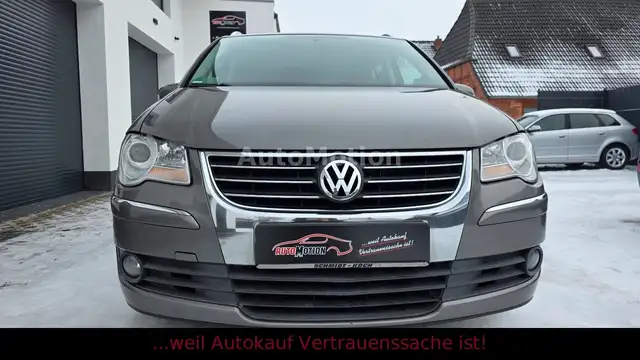 Volkswagen Touran 2.0 TDI Highline*170PS*1 Vorhalter*AHK*