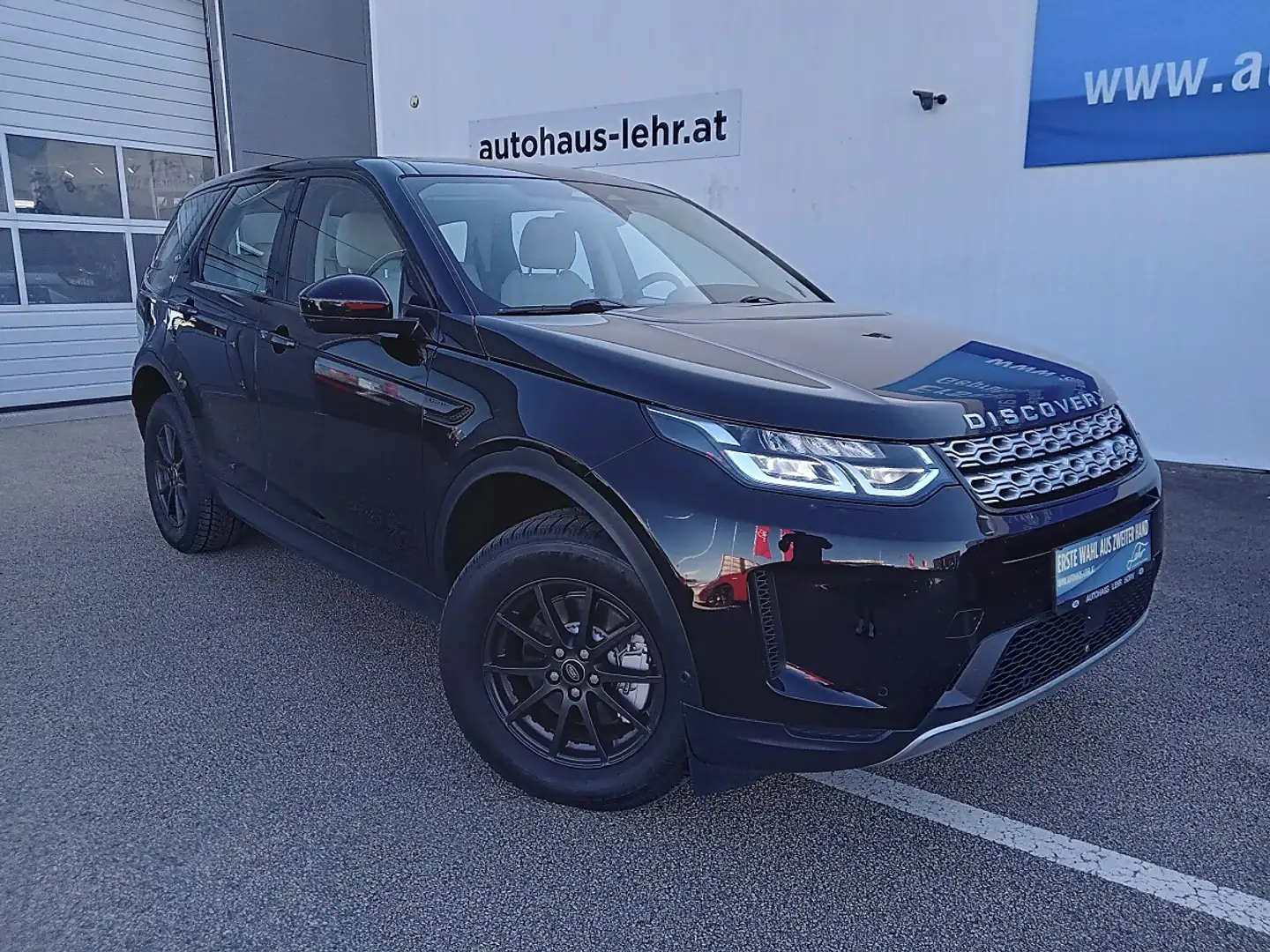 Land Rover Discovery Sport D165 4WD Aut. Schwarz - 1
