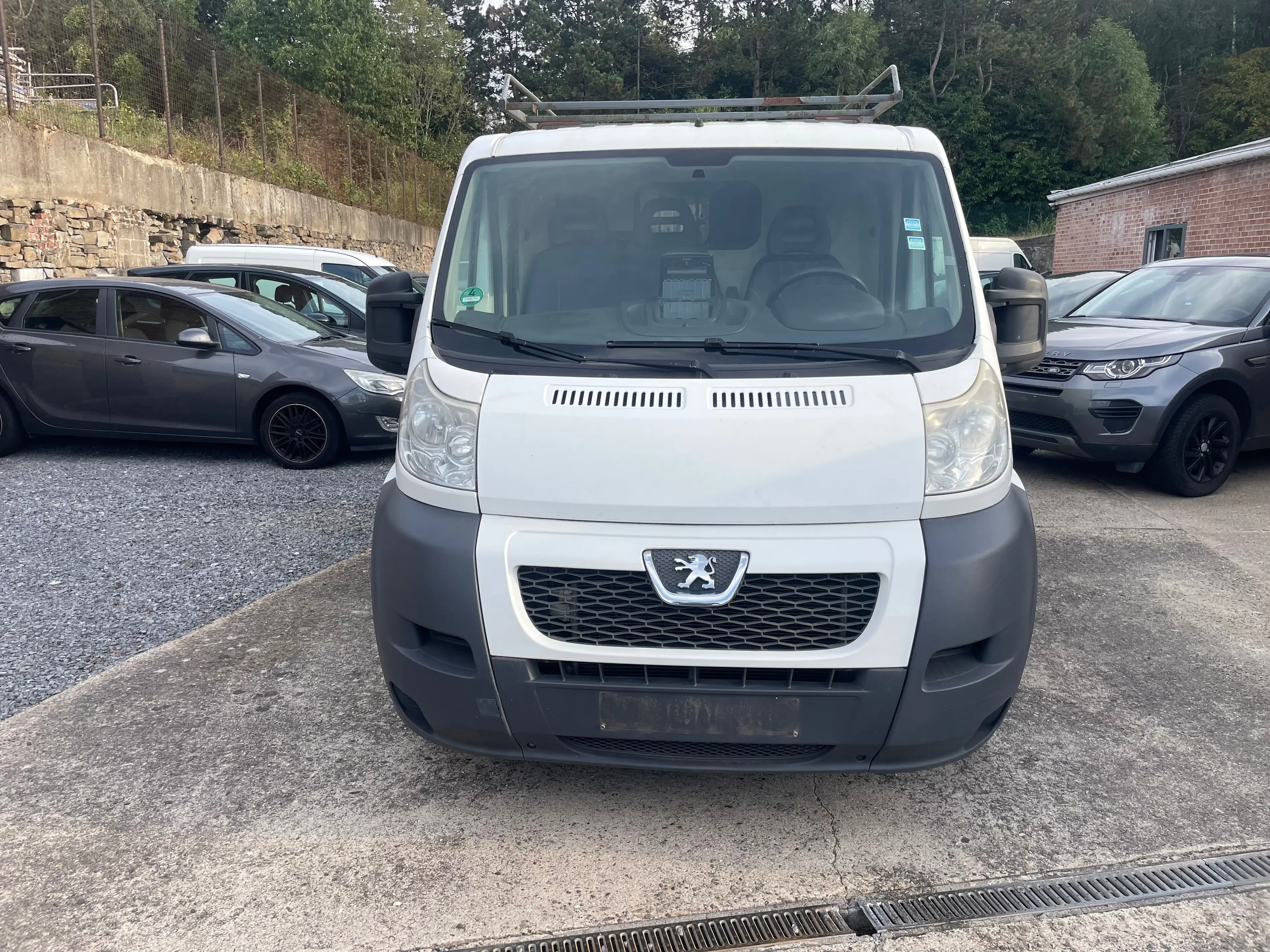 Peugeot Boxer 2.2 HDI — photo 2