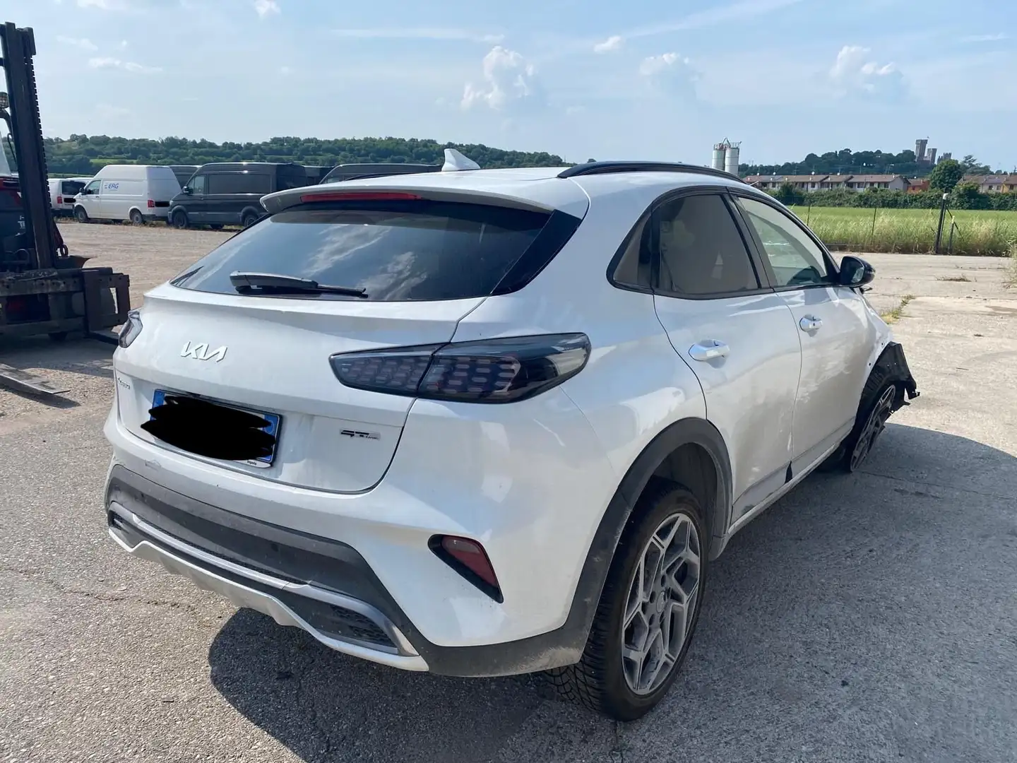 Kia XCeed crdi mhev GT-line 136cv dct INCIDENTATA Bianco - 2