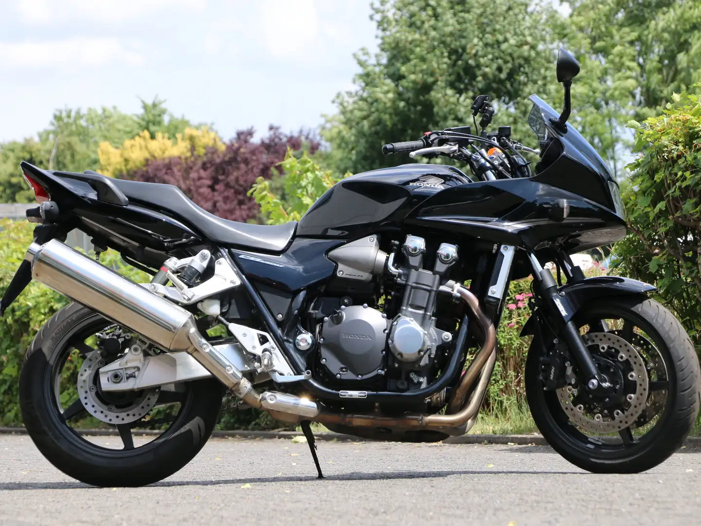 Honda CB 1300 mit wenigen Kilometern Zwart - 2