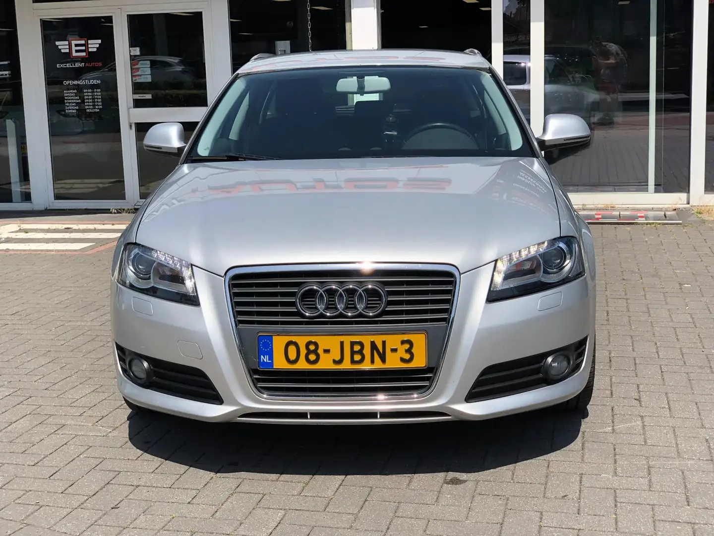 Audi A3 Sportback 1.4 TFSI Ambition Pro Line Gris - 2