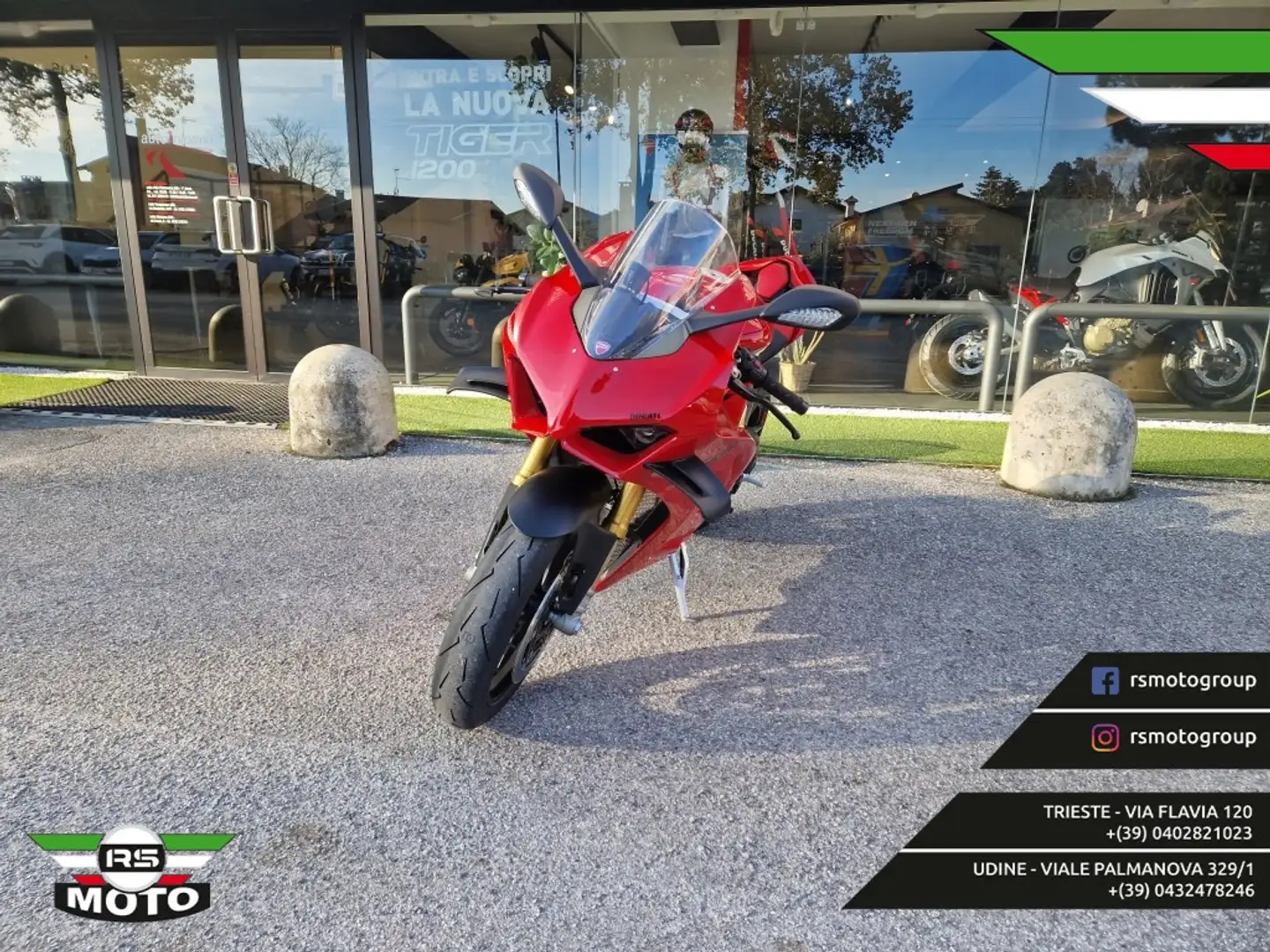 Ducati Rosso - 2