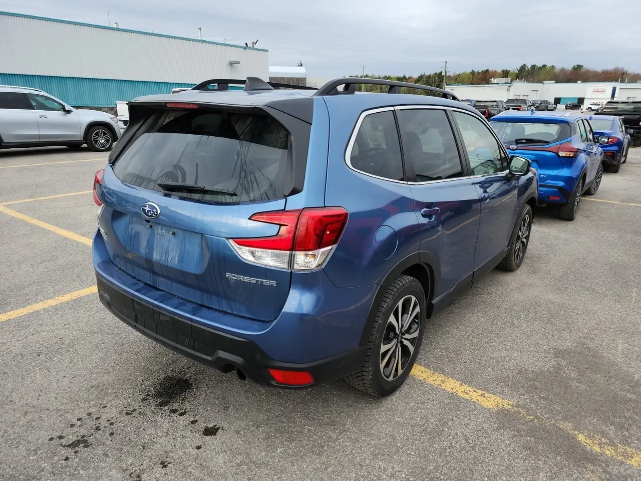 Subaru Forester photo Subaru Forester