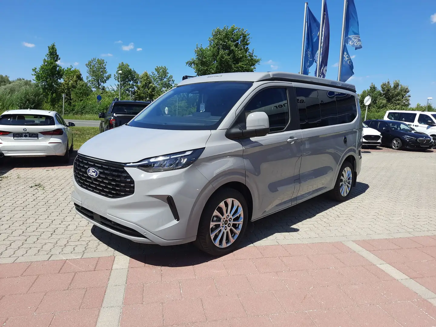 Ford Tourneo Custom Nugget Titanium 2.0 EcoBlue 320L1 Gris - 2
