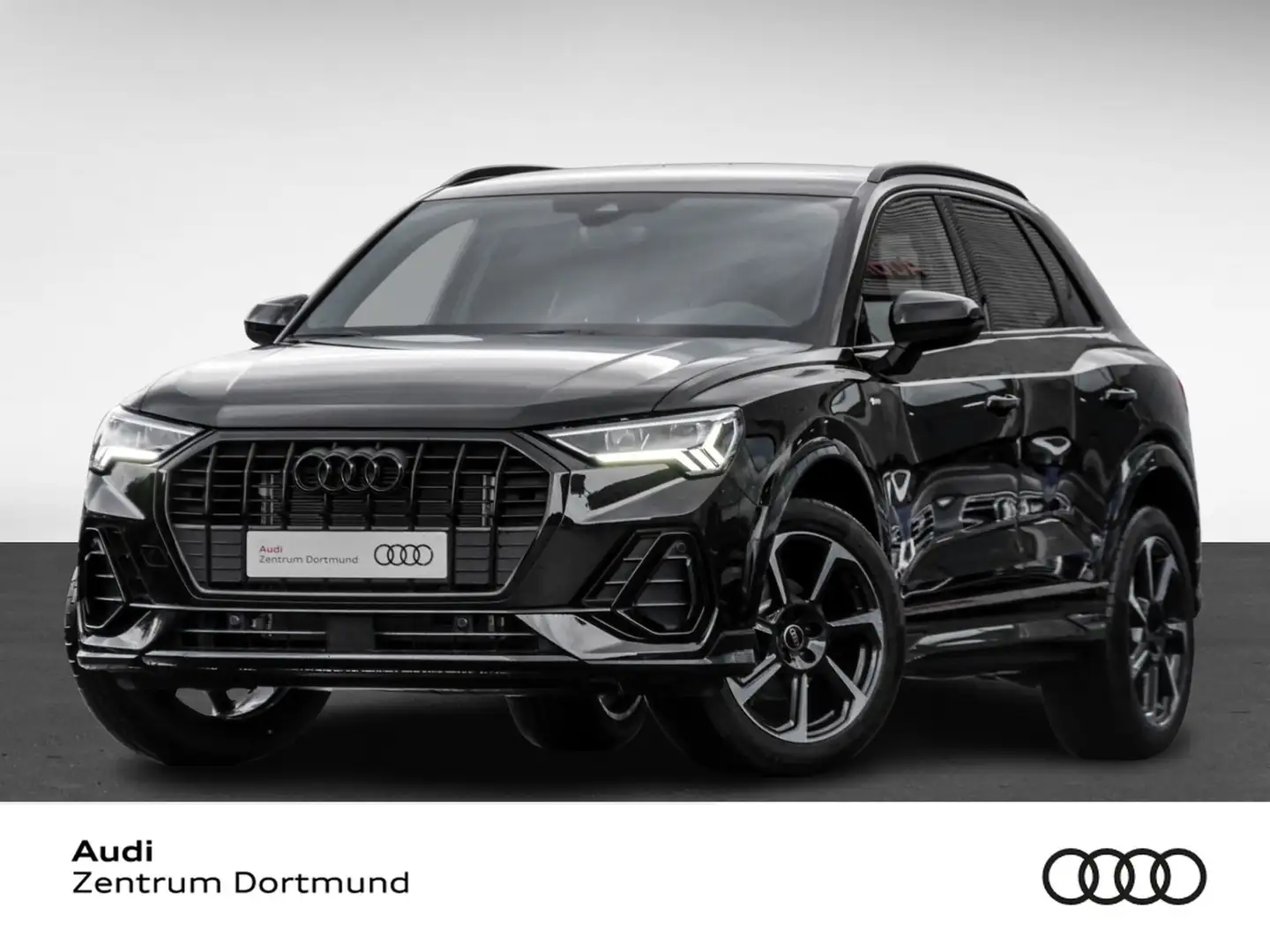 Audi Q3 35 TFSI S tronic S line business Navi+AHK+LED+S... Zwart - 1