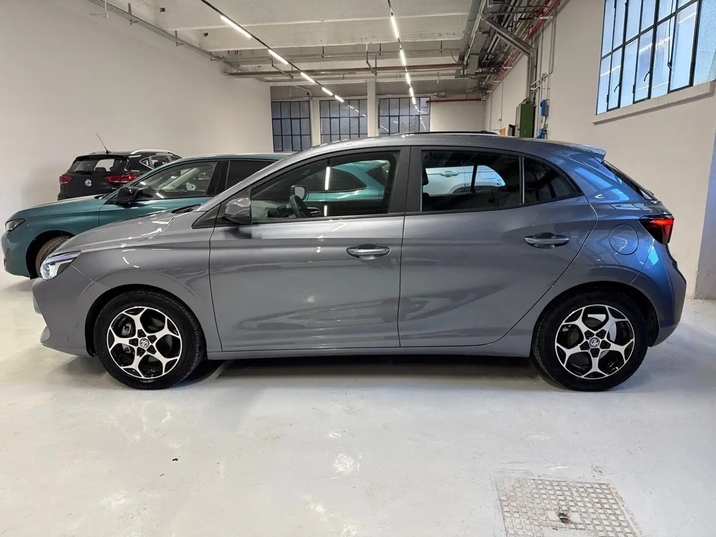 MG MG3 1.5 Comfort Grijs - 2