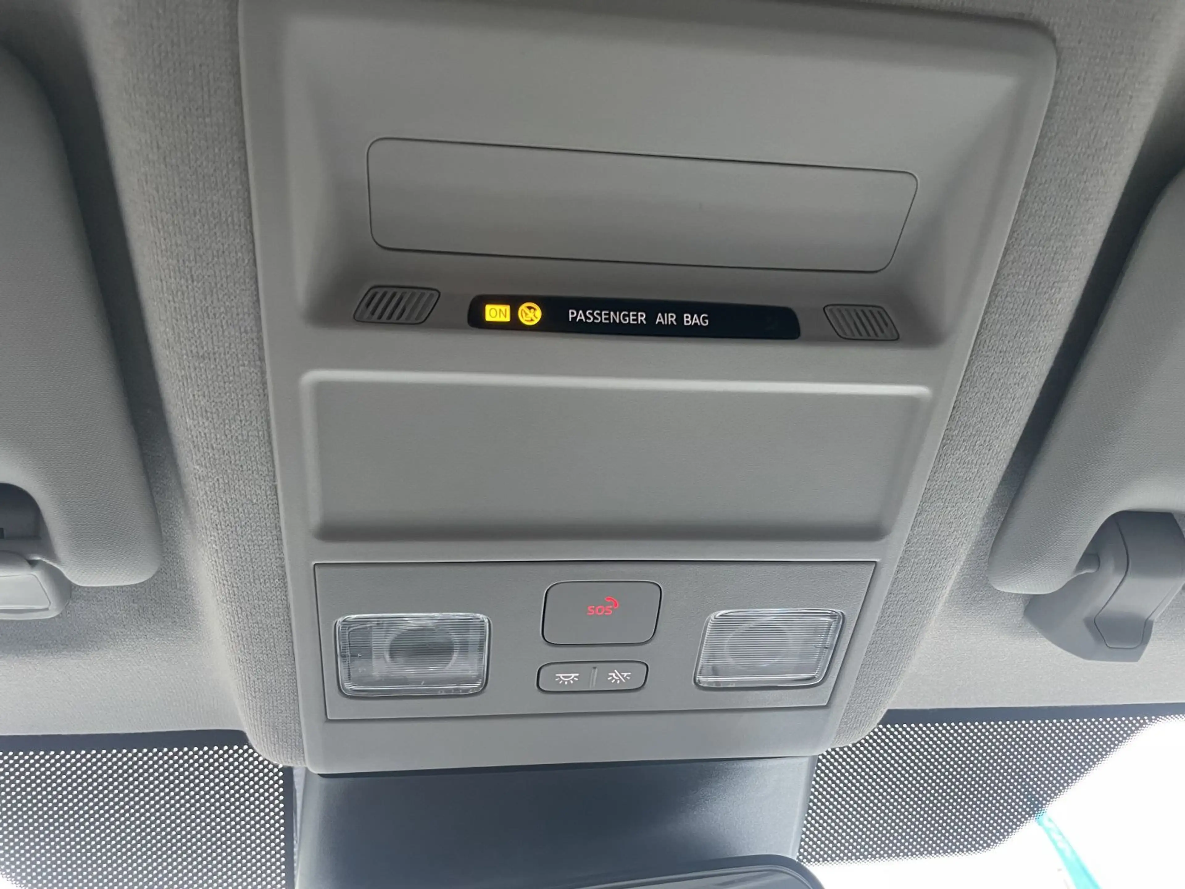 Volkswagen T7 Kombi Elektro LR 160 kW 9-Sitzer Kamera NAVI — photo 13
