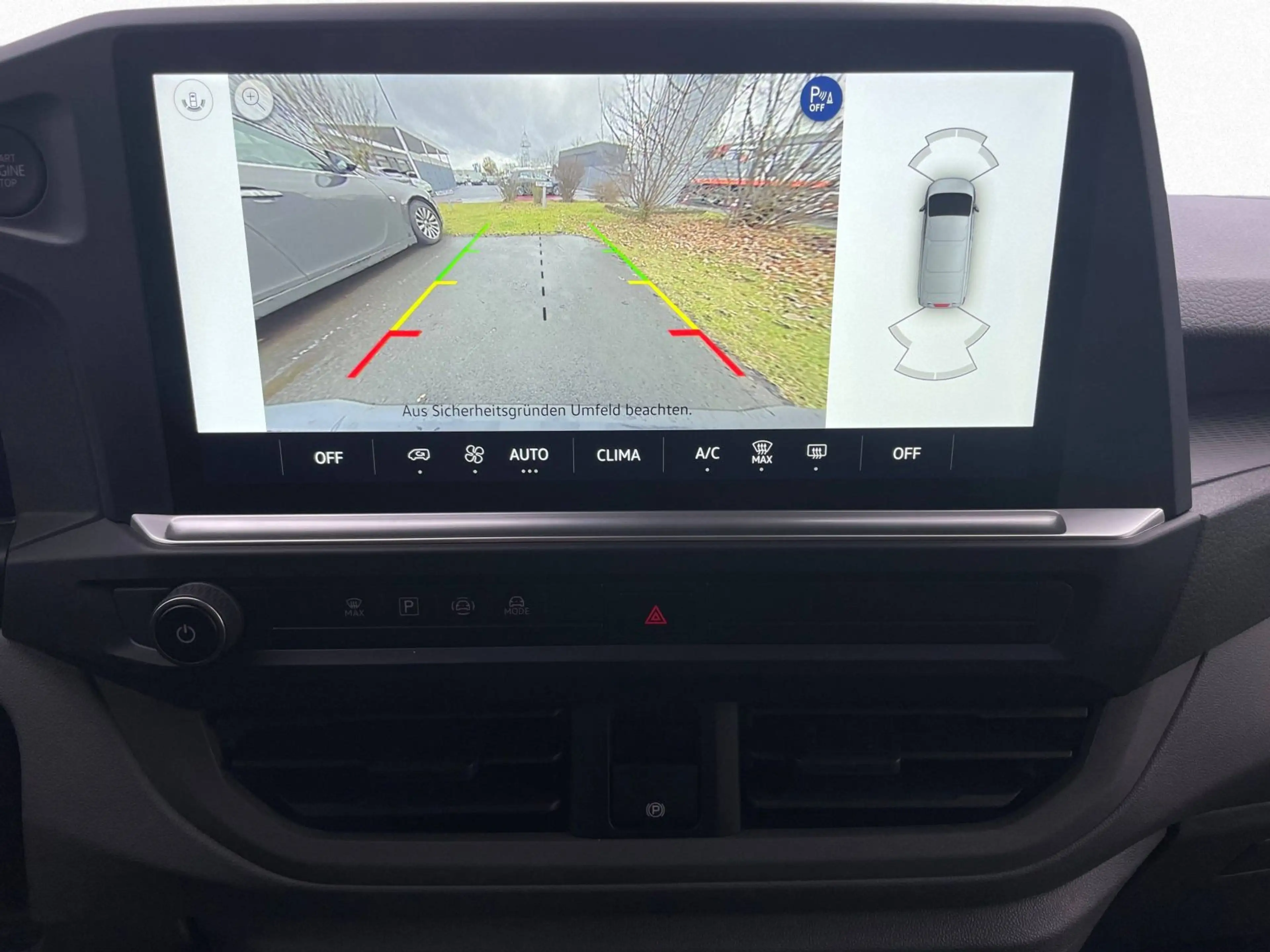 Volkswagen T7 Kombi Elektro LR 160 kW 9-Sitzer Kamera NAVI — photo 11
