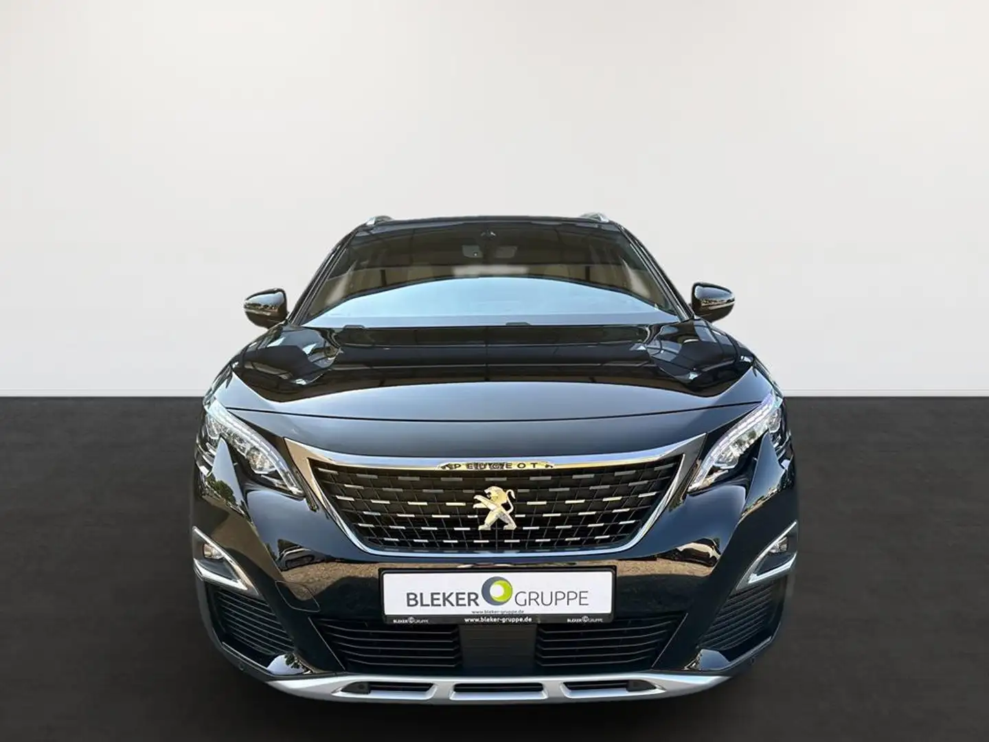Peugeot 3008 Hybrid 225 GT Schwarz - 2