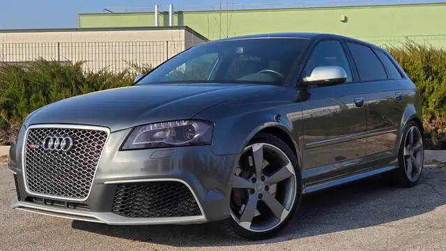Audi RS3 SPORTBACK 2.5 TFSI QUATTRO S-TRONIC