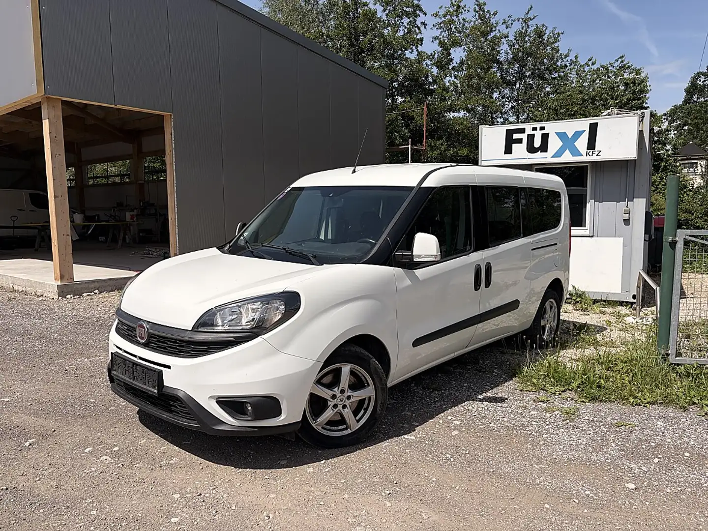 Fiat Doblo SX 1,6 MultiJet Maxi 105 ECO Weiß - 1