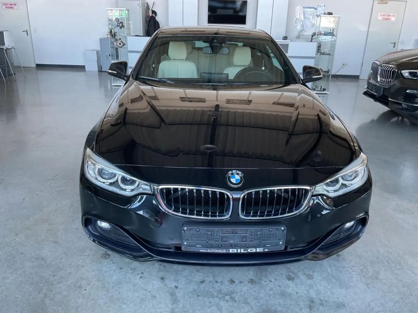 BMW 420 i Coupe xDrive *Leder *Headup *Navi Nero - 2