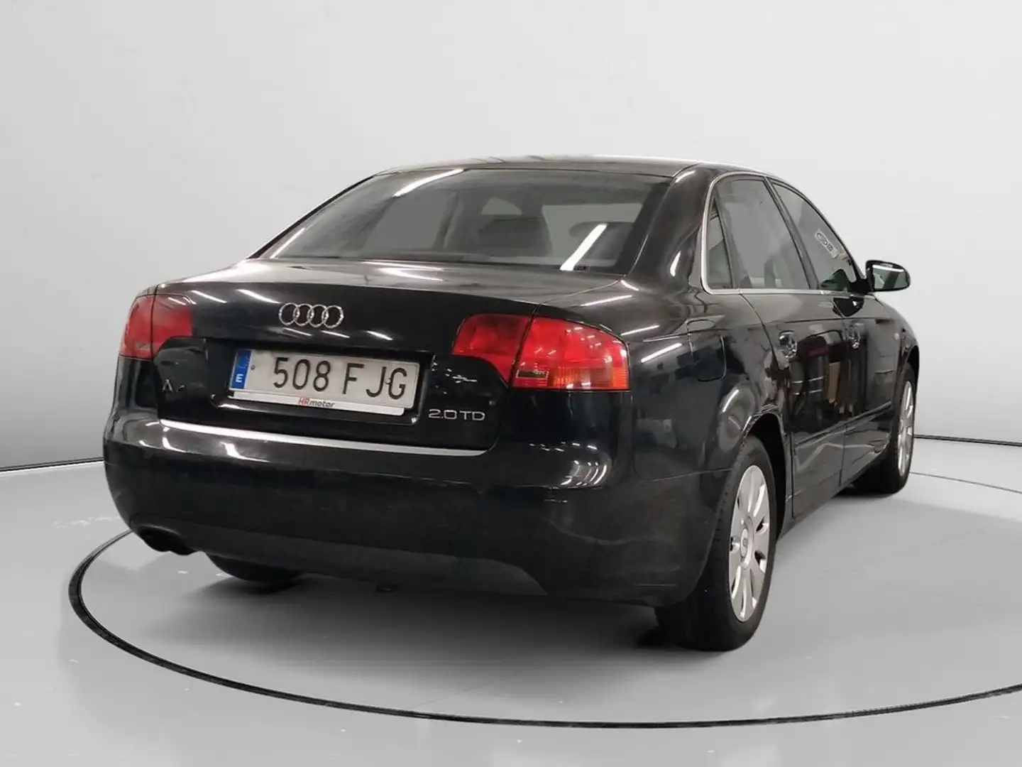 Audi A4 2.0TDI Schwarz - 2