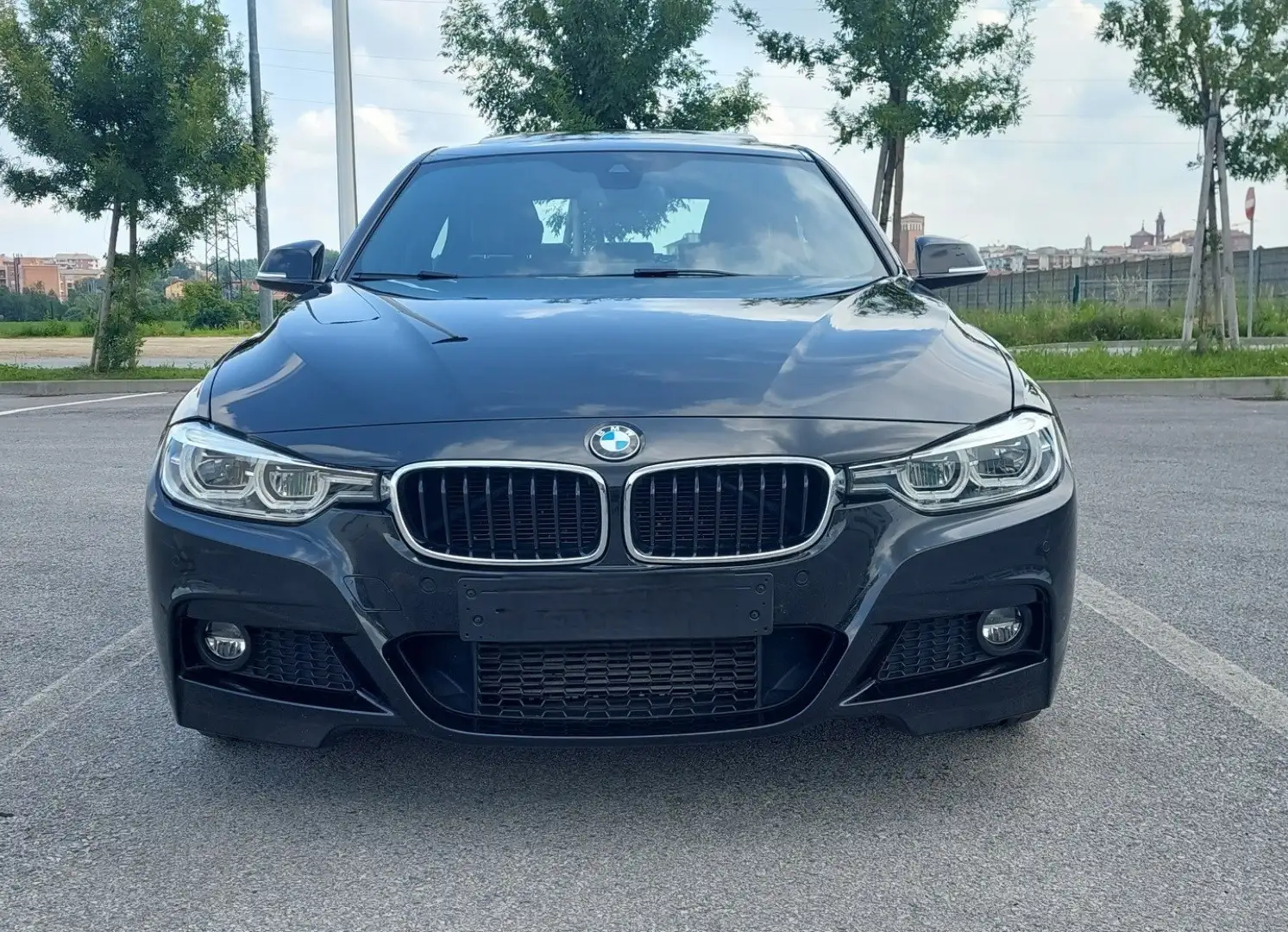 BMW 318 318d Msport Negro - 2