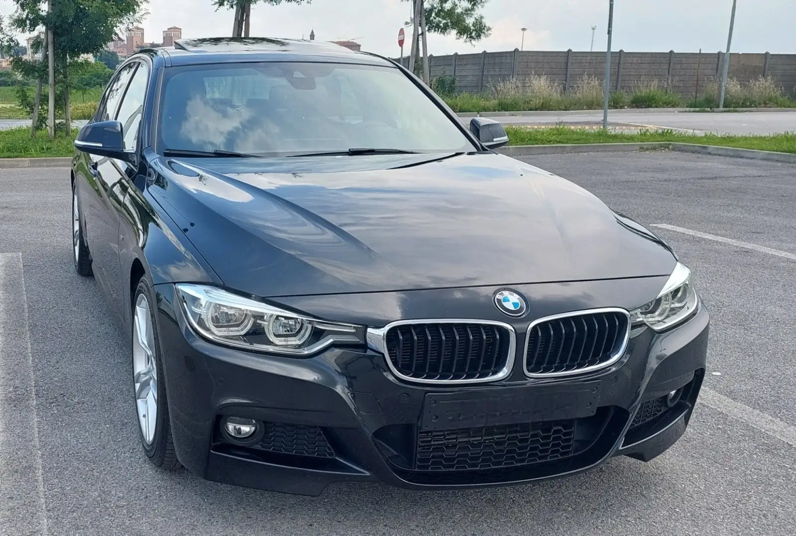 BMW 318 318d Msport Negro - 1
