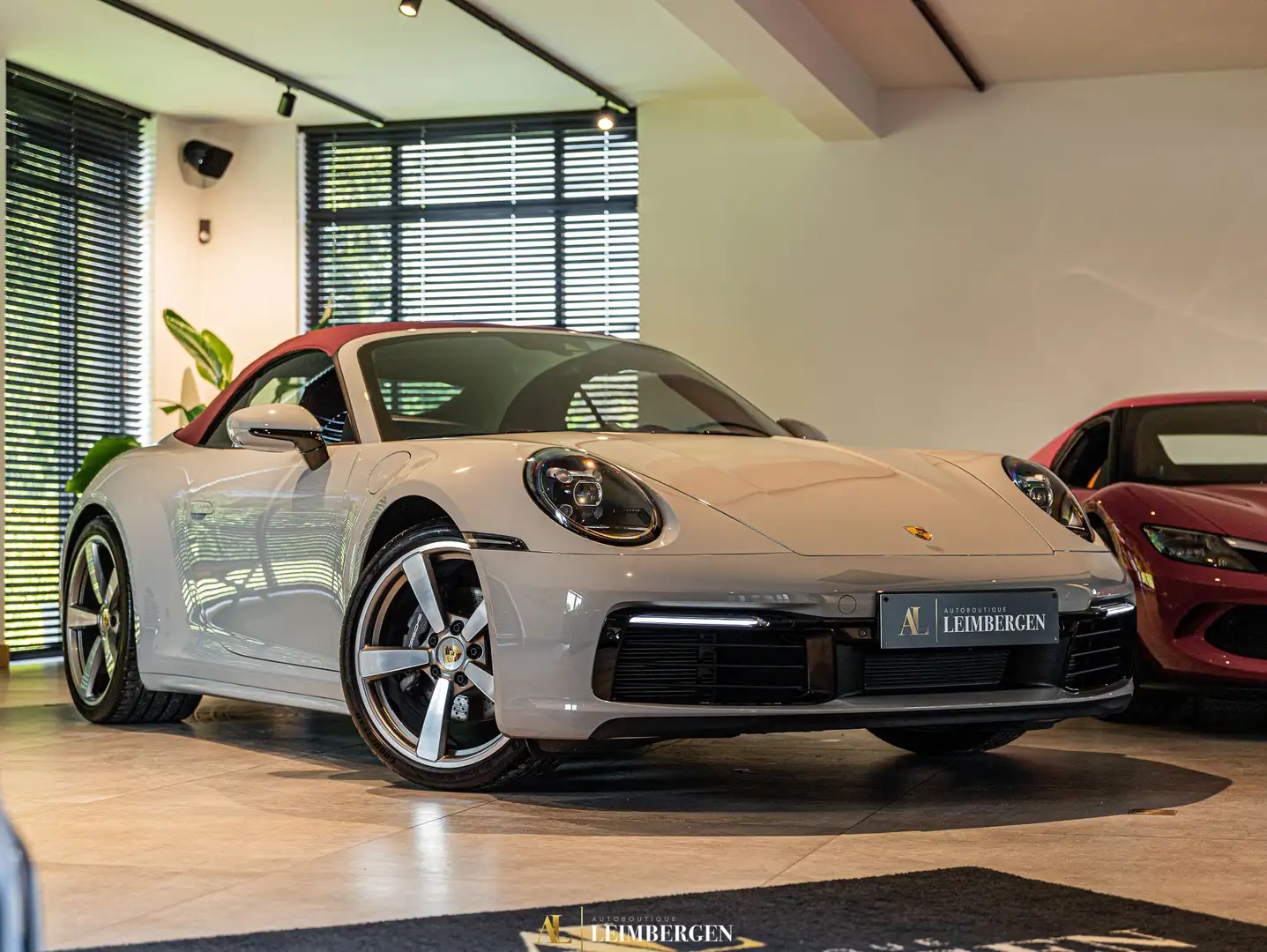 Porsche 992 Carrera / BOSE / Surround View / Sport Chrono Grau - 1