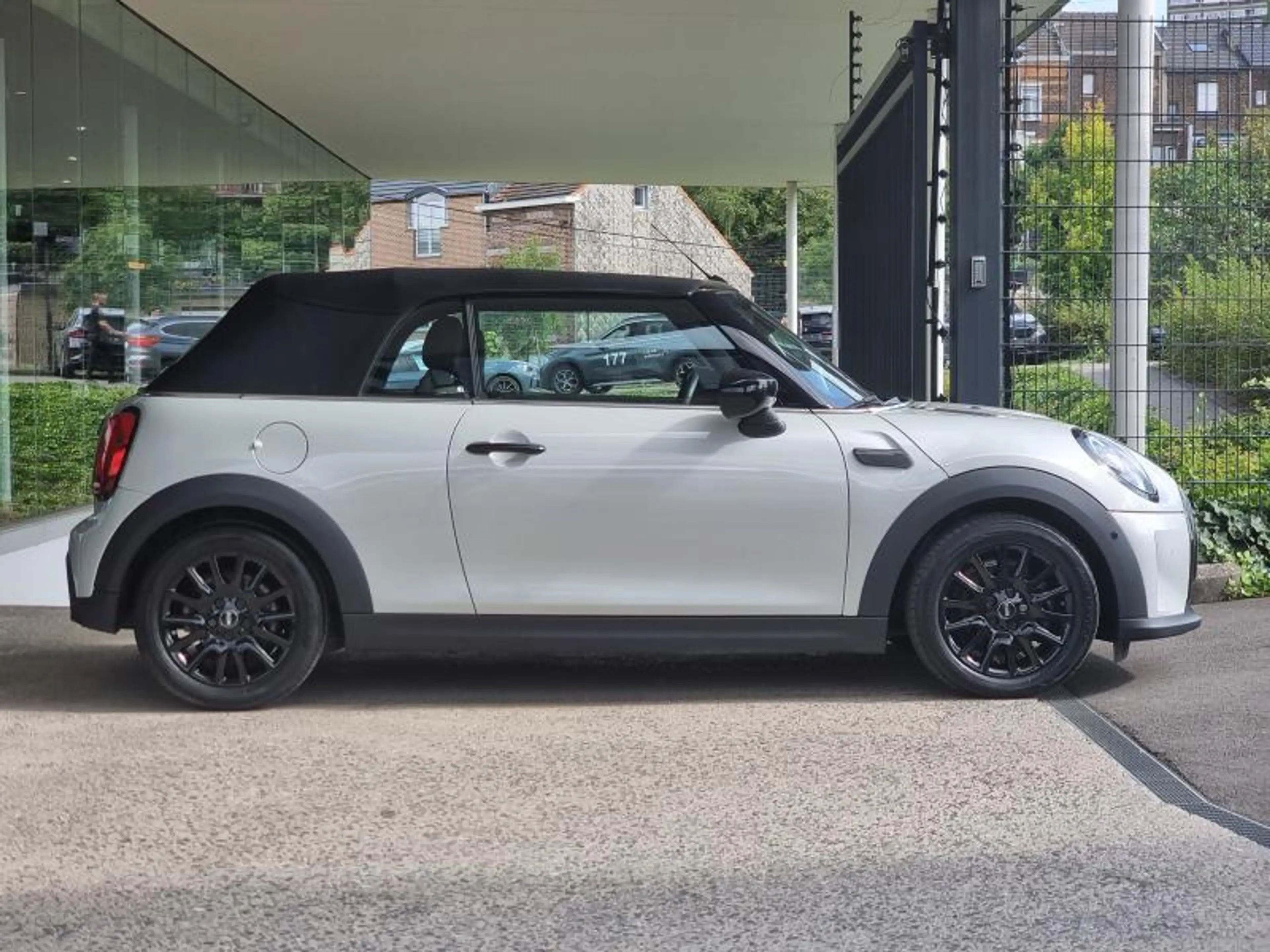 MINI Cooper Cabrio — photo 6