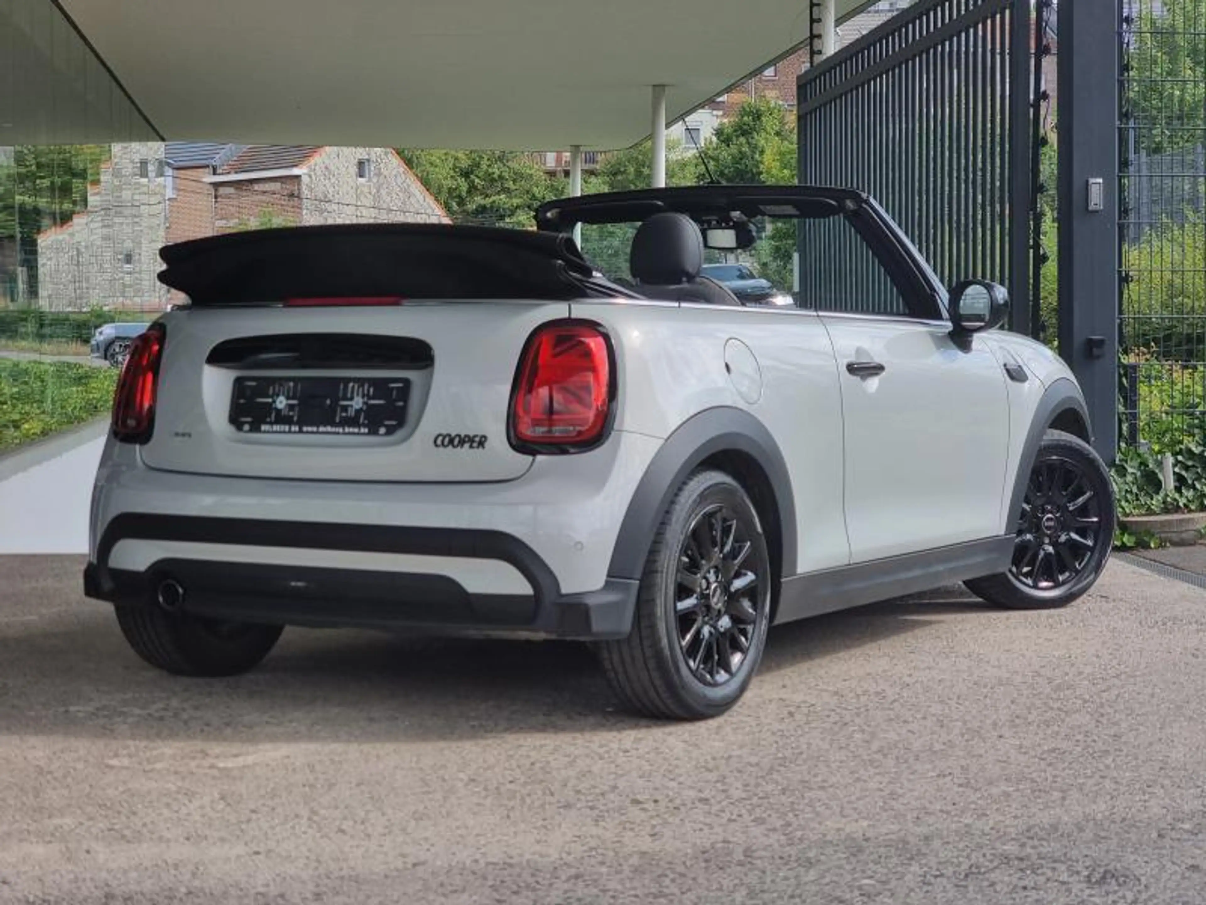 MINI Cooper Cabrio — photo 3
