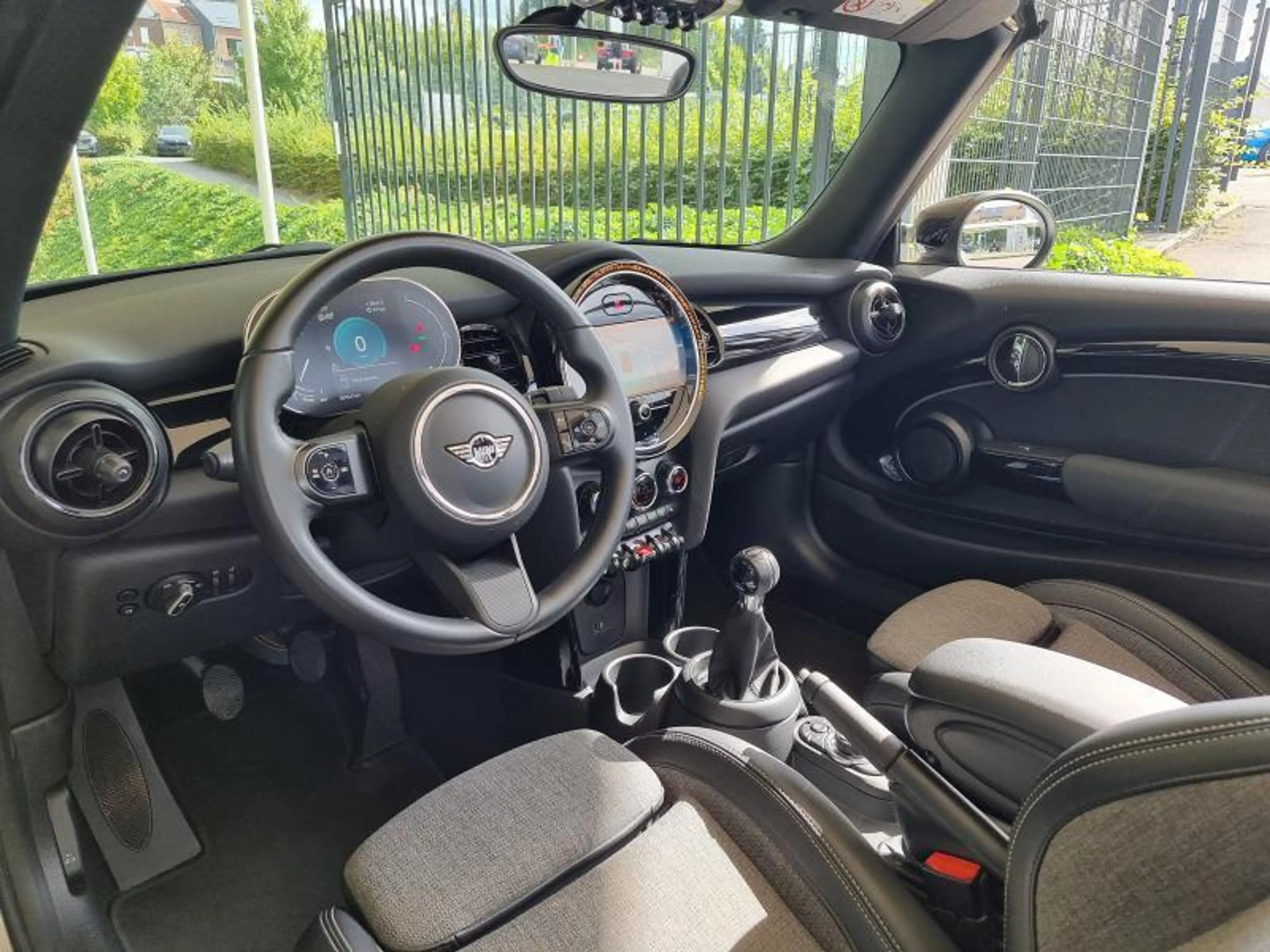MINI Cooper Cabrio — photo 8