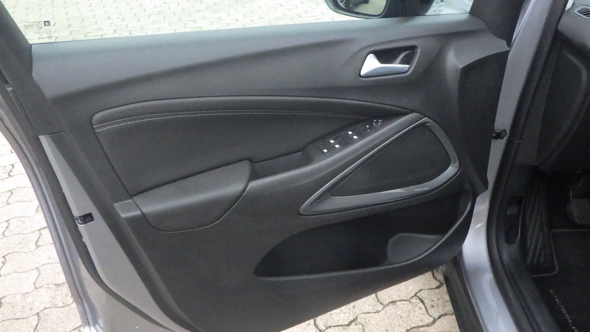 Opel Crossland X Enjoy Silber - 2