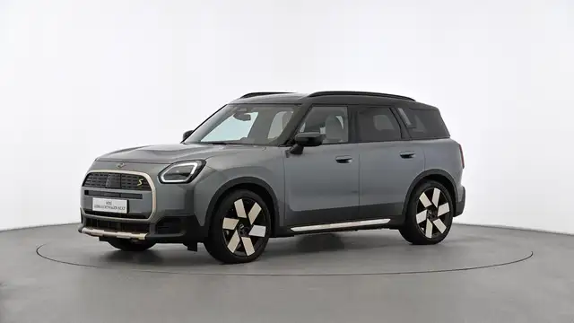 MINI Countryman SE All4 Favoured Trim