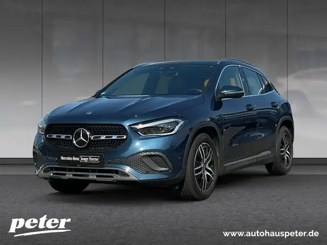 Mercedes-Benz GLA 250 4MATIC Progressive, Fahrassistenzpaket