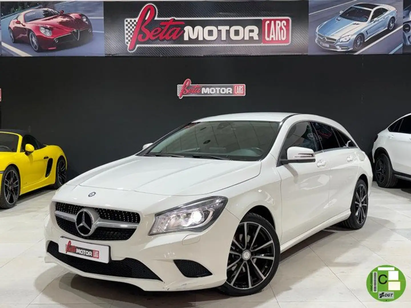 Mercedes-Benz CLA 200 Shooting Brake 200CDI Urban 7G-DCT Blanco - 1