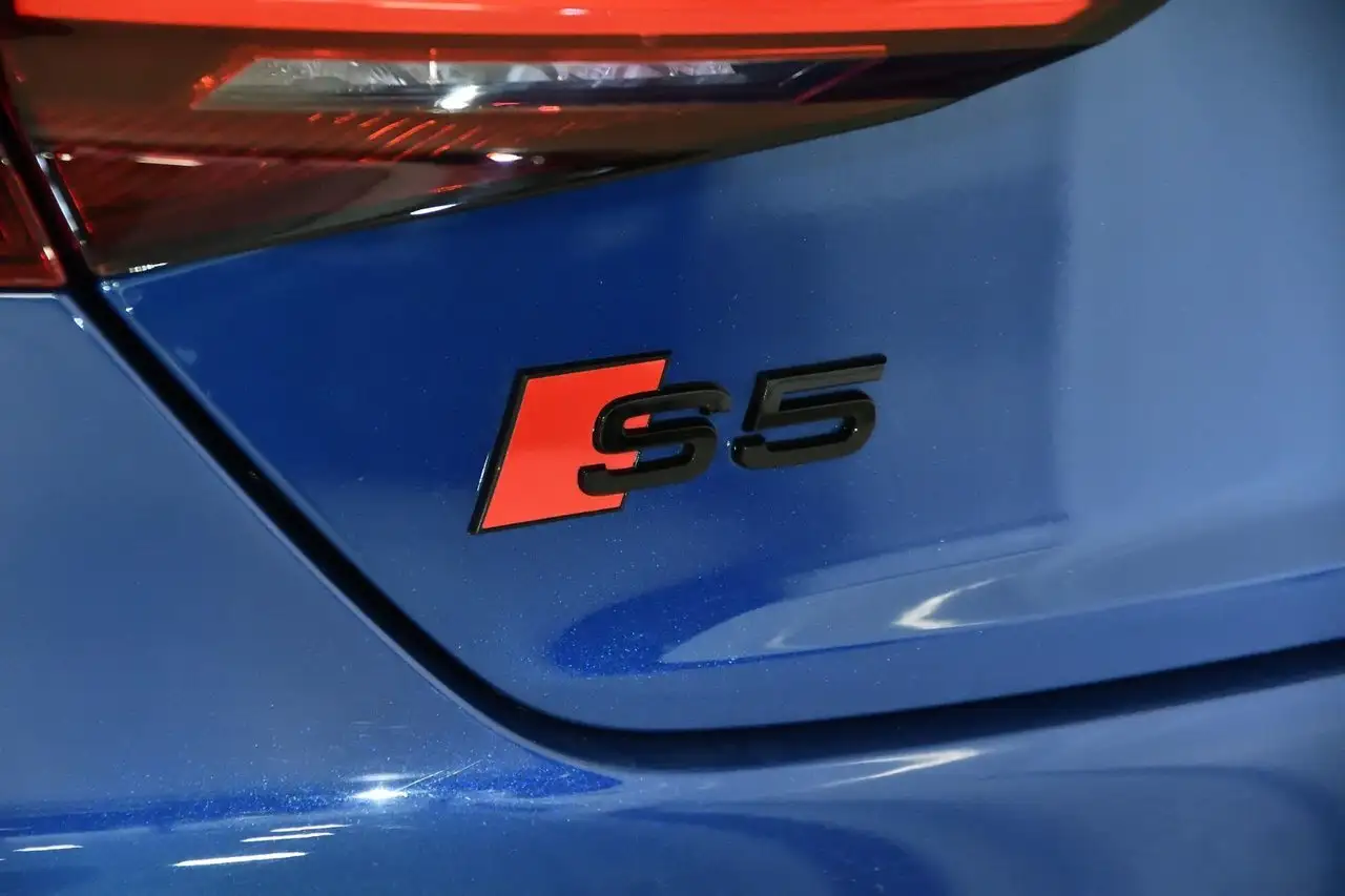 Audi S5 снимка Audi S5