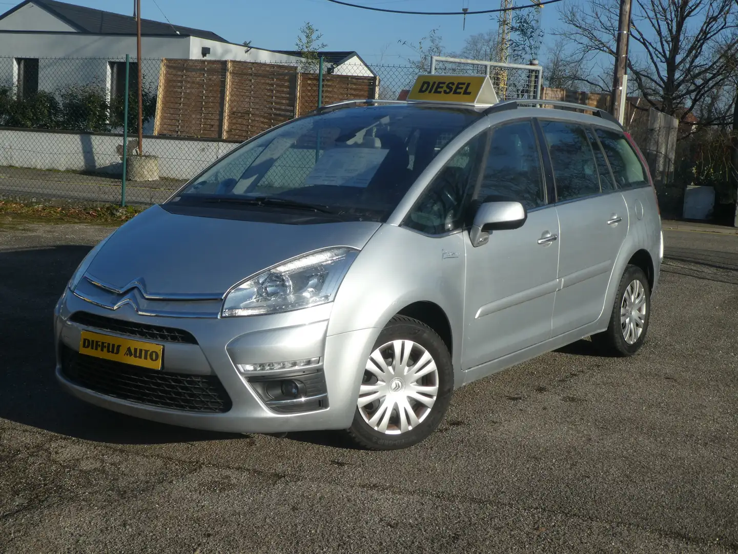 Citroen Grand C4 Picasso HDi 110 FAP 7 pl Exclusive Gris - 1