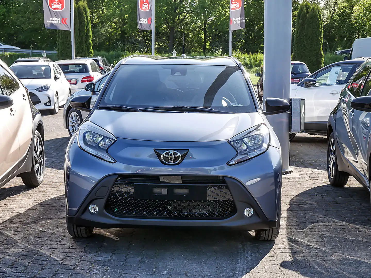 Toyota Aygo X Grigio - 2
