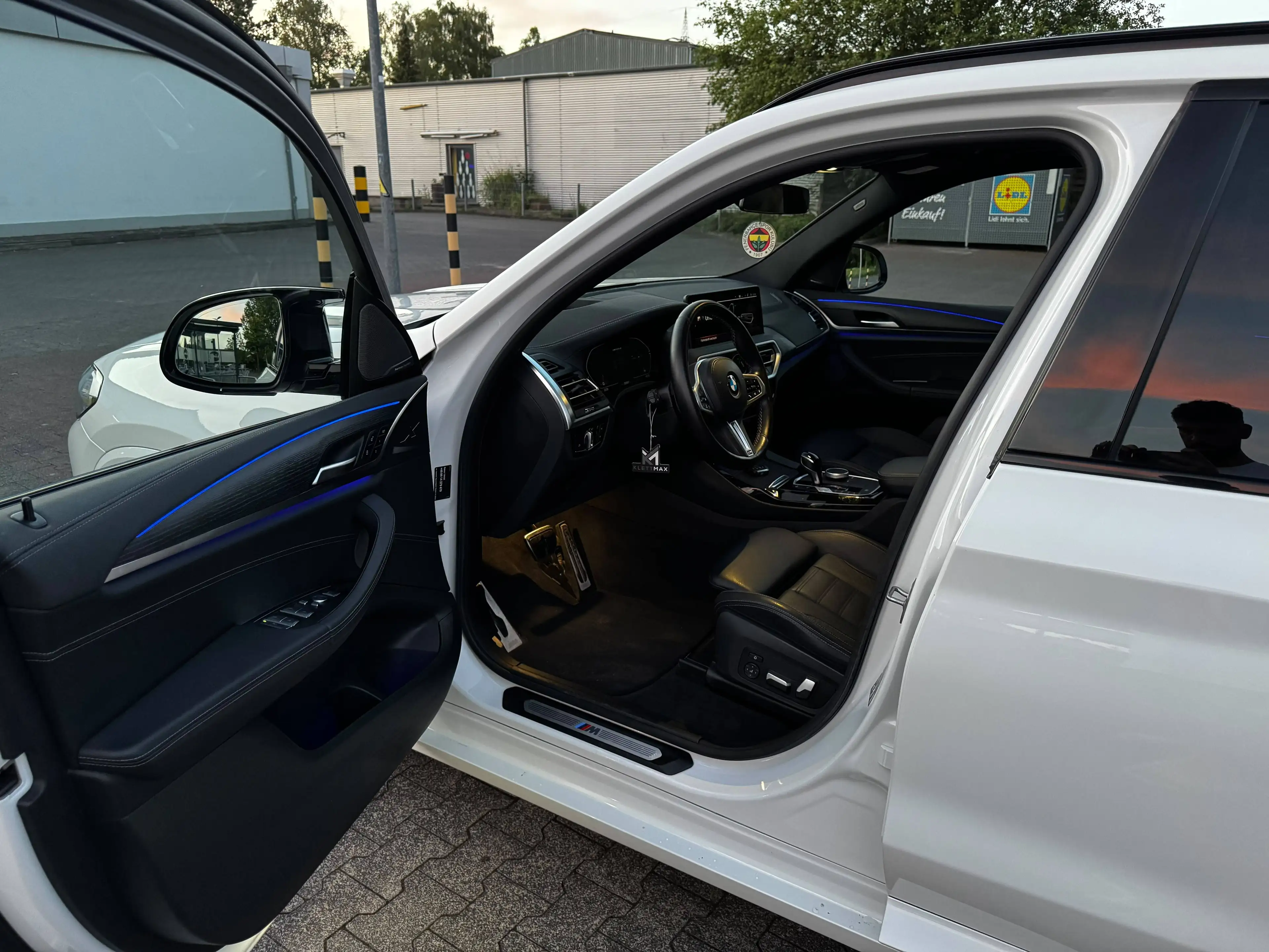 BMW X3 M M40 d Navi-Leder-Totewinkel-KeyLess Go-Spurhalte — photo 14
