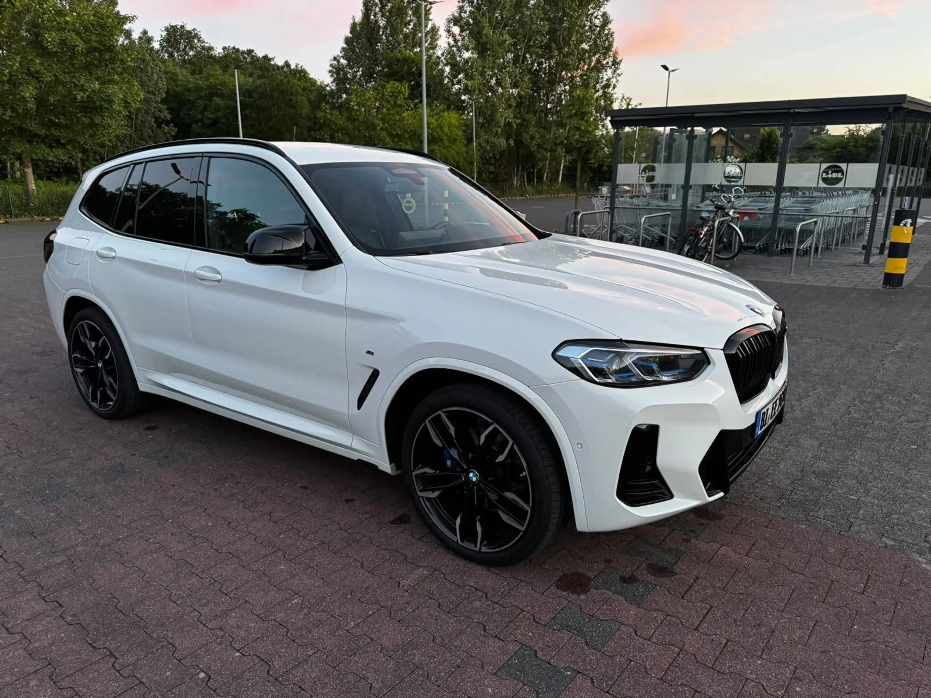 BMW X3 M M40 d Navi-Leder-Totewinkel-KeyLess Go-Spurhalte — photo 2