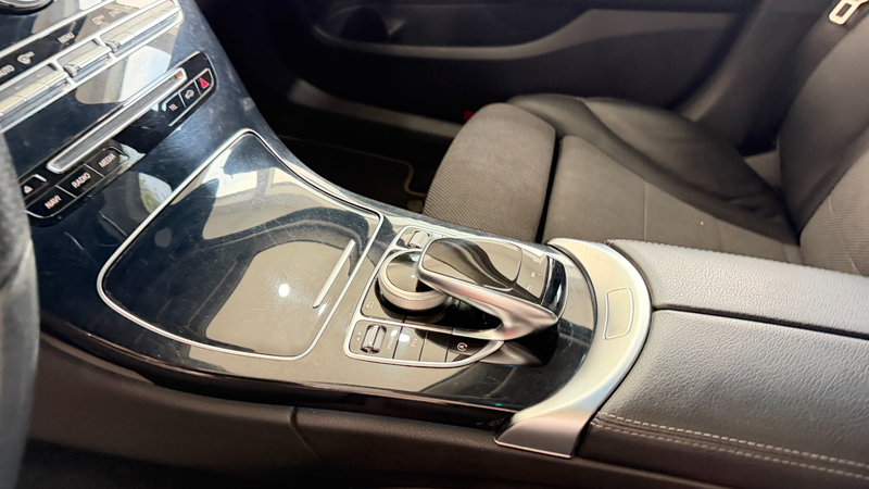 Mercedes-Benz C 300 AMG-LINE — photo 11