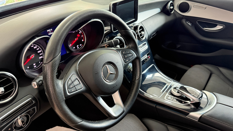 Mercedes-Benz C 300 AMG-LINE — photo 8