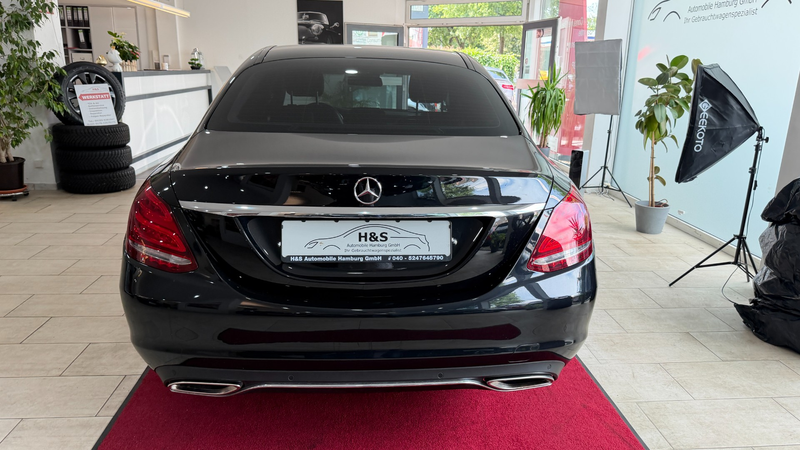 Mercedes-Benz C 300 AMG-LINE — photo 15