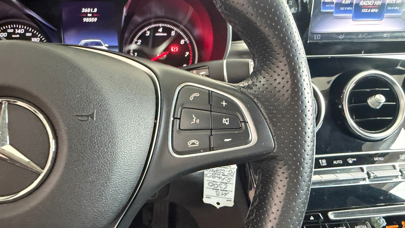 Mercedes-Benz C 300 AMG-LINE — photo 24