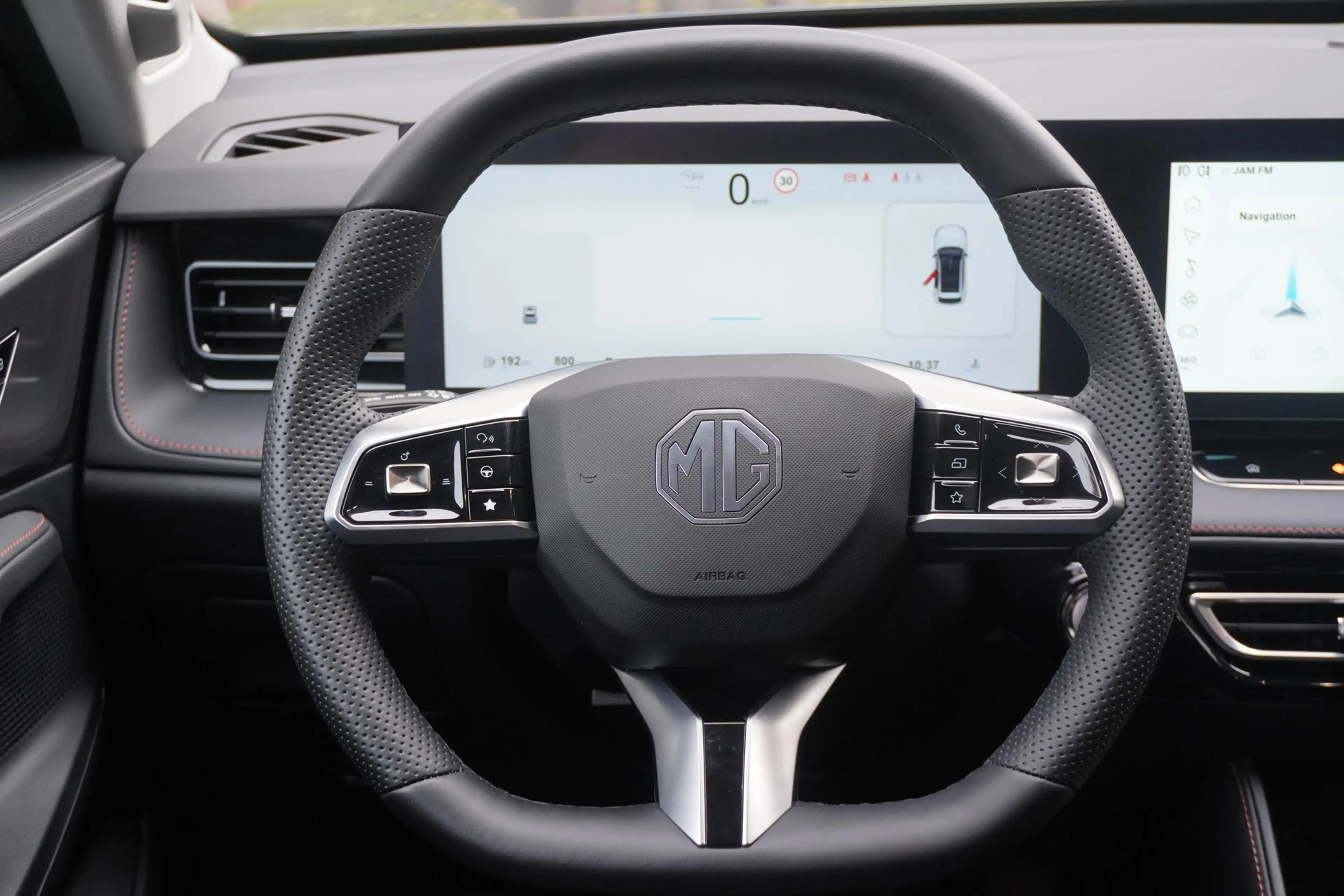 MG HS 1.5 T-GDI Luxury Aut. Klimaaut. LED Kamera — photo 14