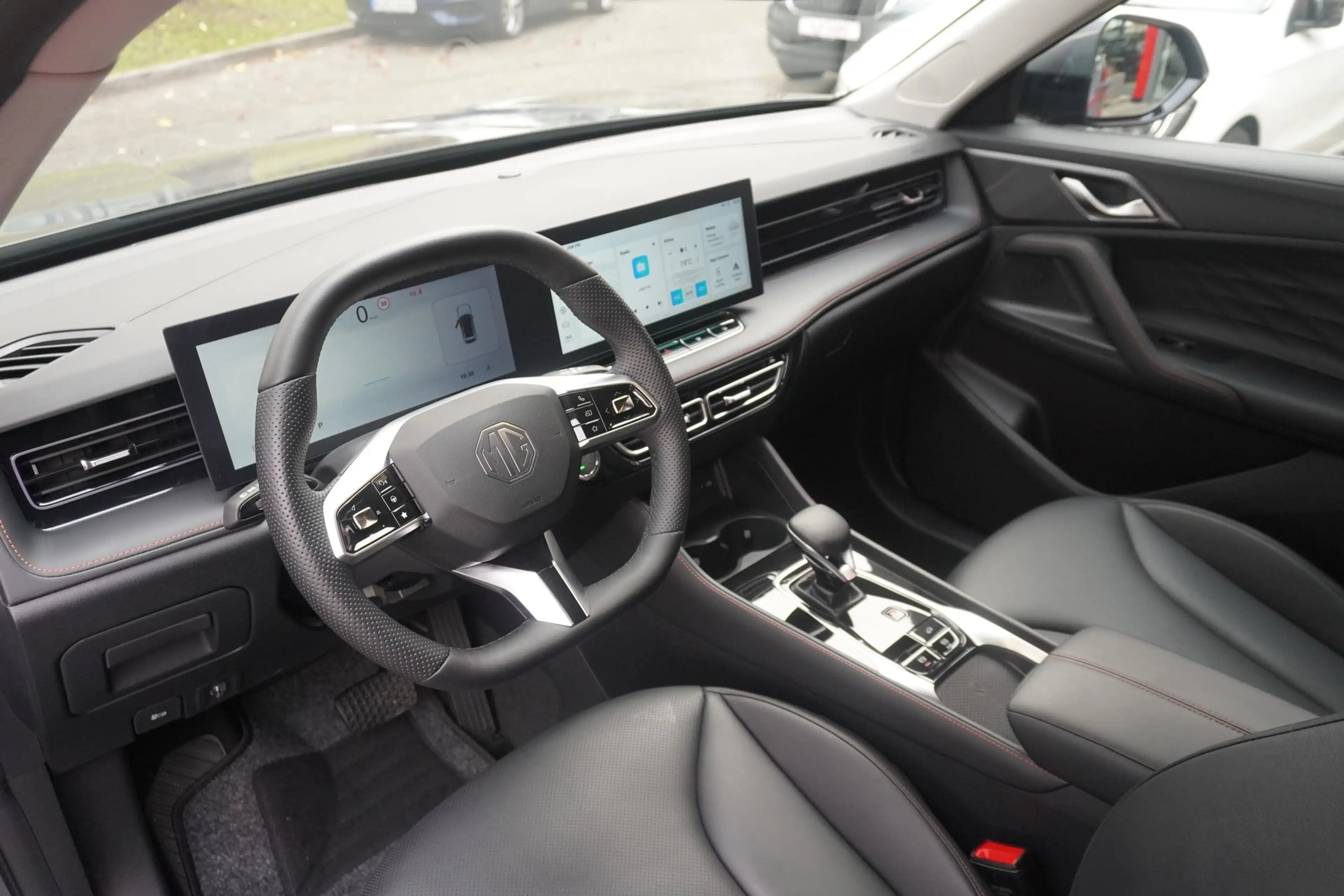 MG HS 1.5 T-GDI Luxury Aut. Klimaaut. LED Kamera — photo 10