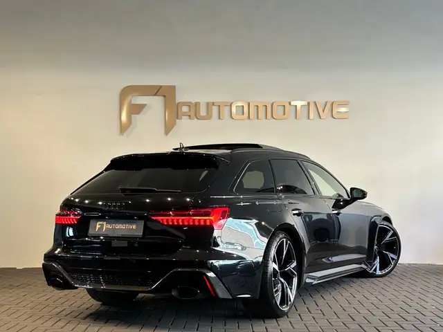Audi RS6 view 3