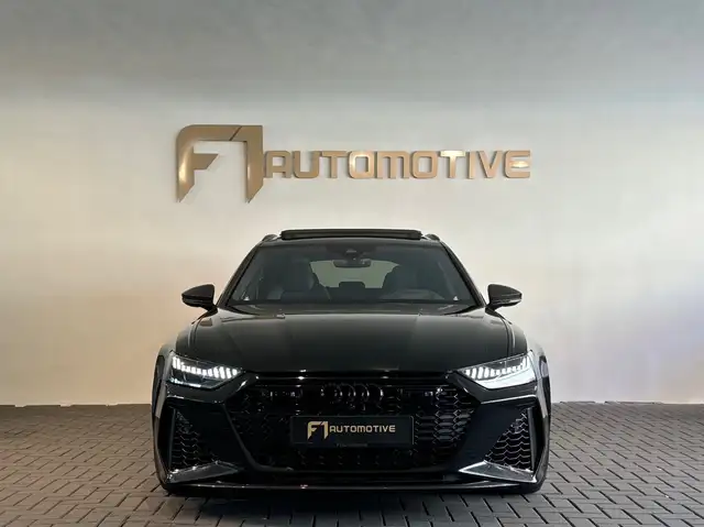 Audi RS6 view 9