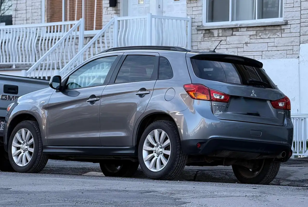Mitsubishi RVR снимка Mitsubishi RVR